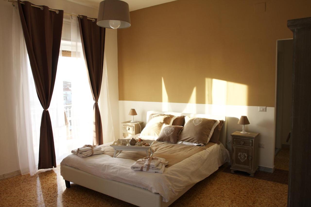 Pompei Palace B&B מראה חיצוני תמונה