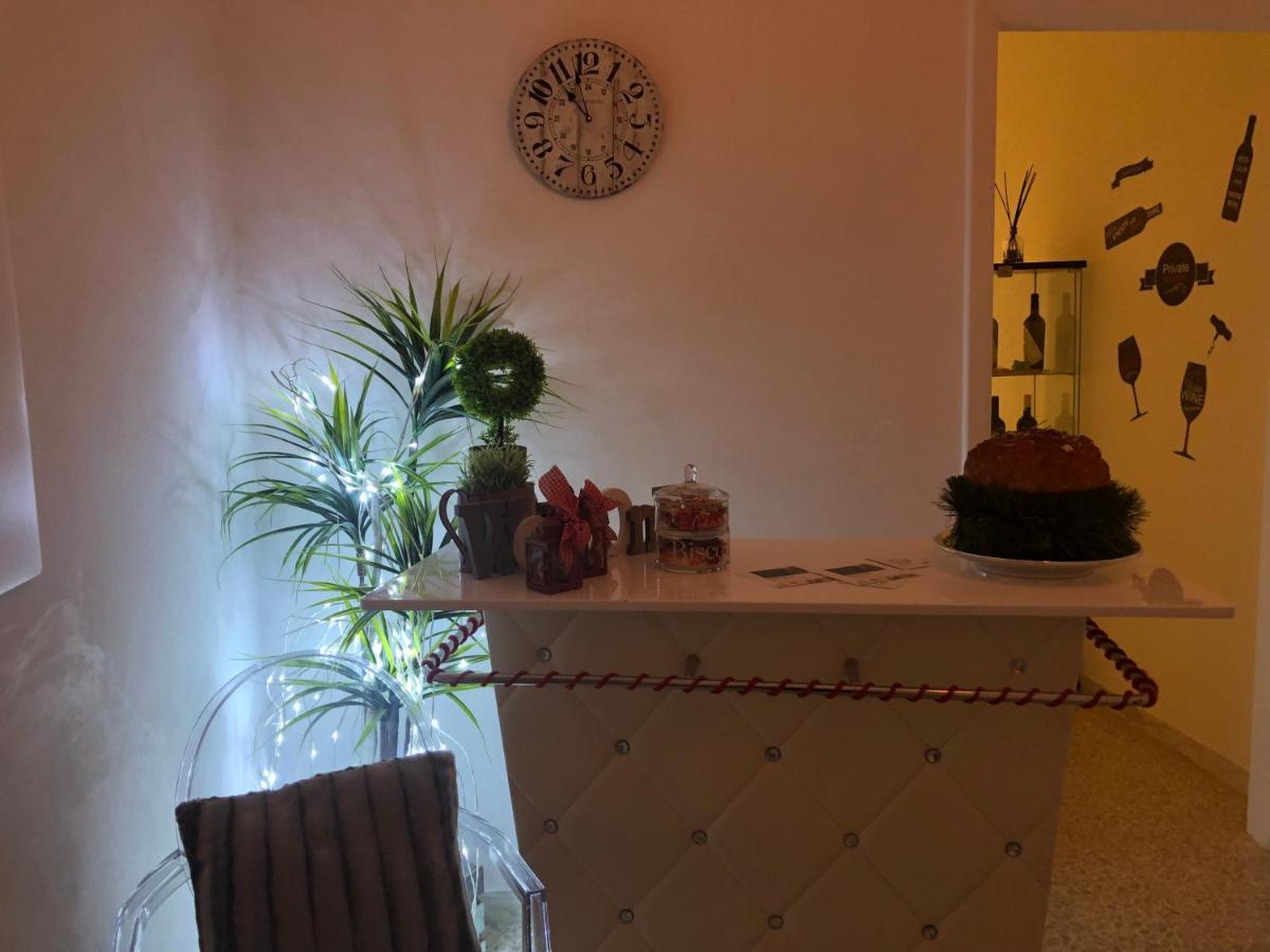 Pompei Palace B&B מראה חיצוני תמונה