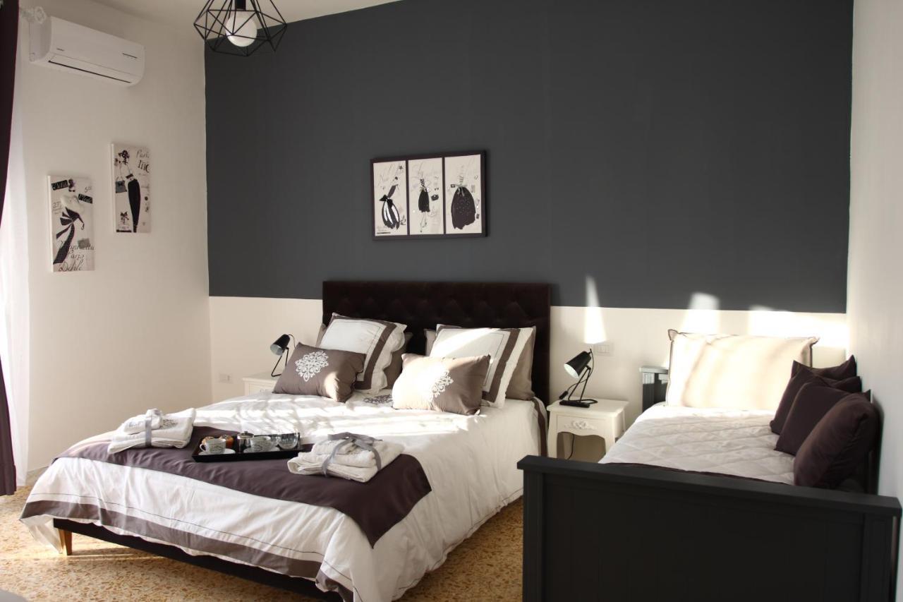 Pompei Palace B&B חדר תמונה